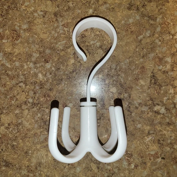 White Plastic 360-degree Rotating Closet Organizer Hanger with 4 Hooks: 5 Pcs - Picture 2 of 3